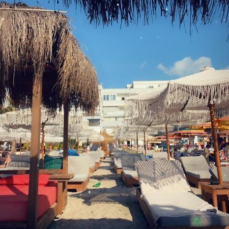 Appartments By Martiness Durres Bagian luar foto